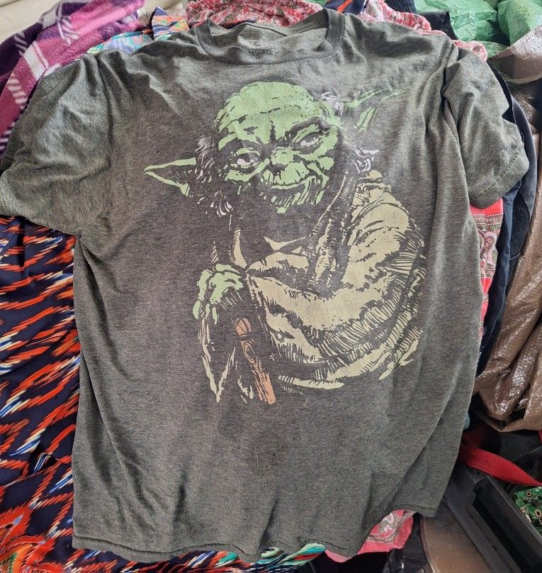 Star Wars "Yoda" T-shirt