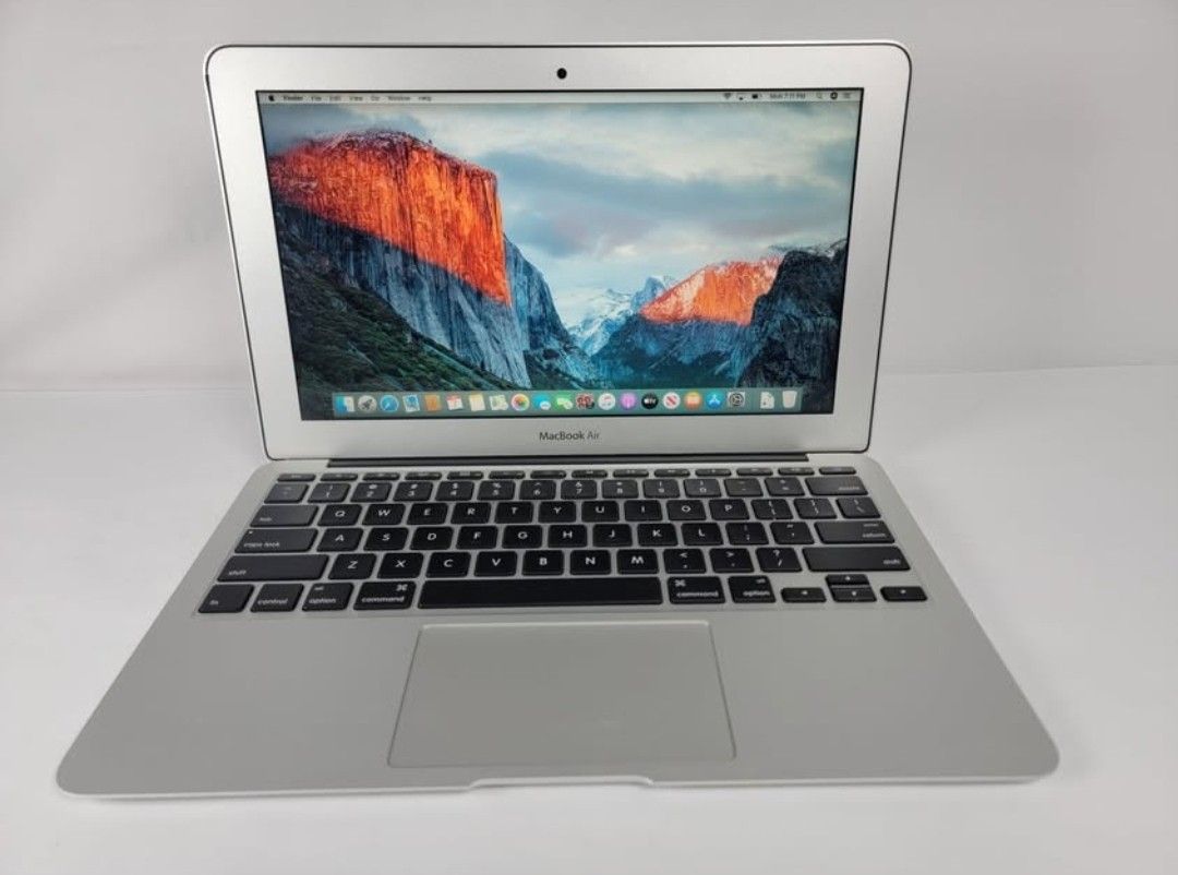 MacBook Air 11โ (2012) โ Light, Fast & Ready! โ Local Seller โ Great Deal