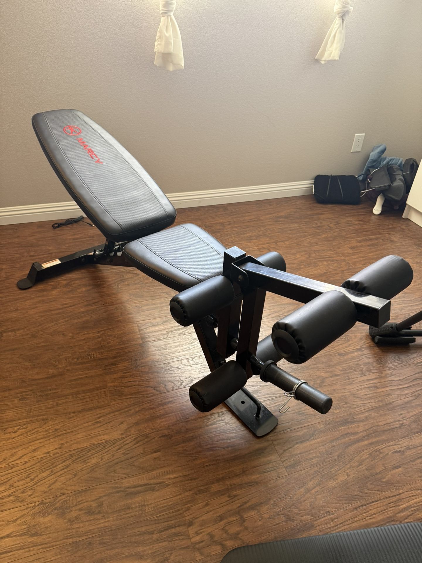Adjustable Weight Bench With Legs Work Out