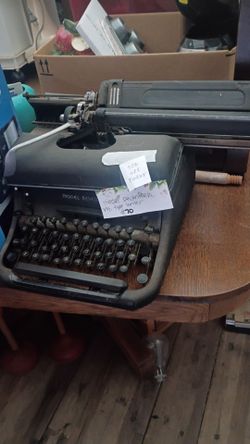 Vintage type writer