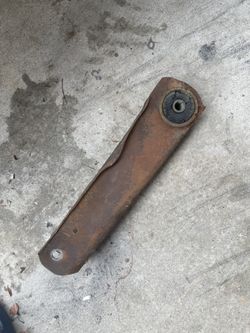 G Body Trailing Arm