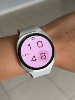 Samsung Galaxy Watch 8 Silver Smartwatch