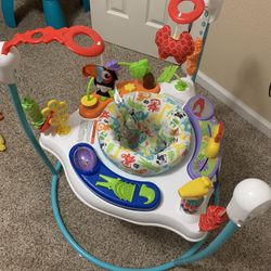 Baby Activity Bouncer / Jumper 
