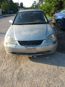 2003 Honda Civi Victe 1.7 parts only