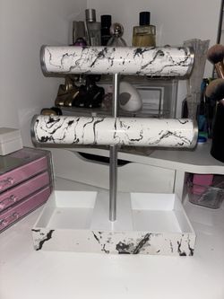 Isaac Jacobs Jewelry Holder 