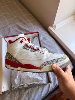 Jordan 3 Cardinals Size 10.5 Men