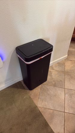 Automatic Trash Can