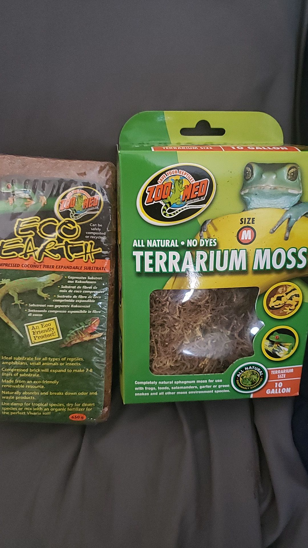 Terrarium moss and eco earth