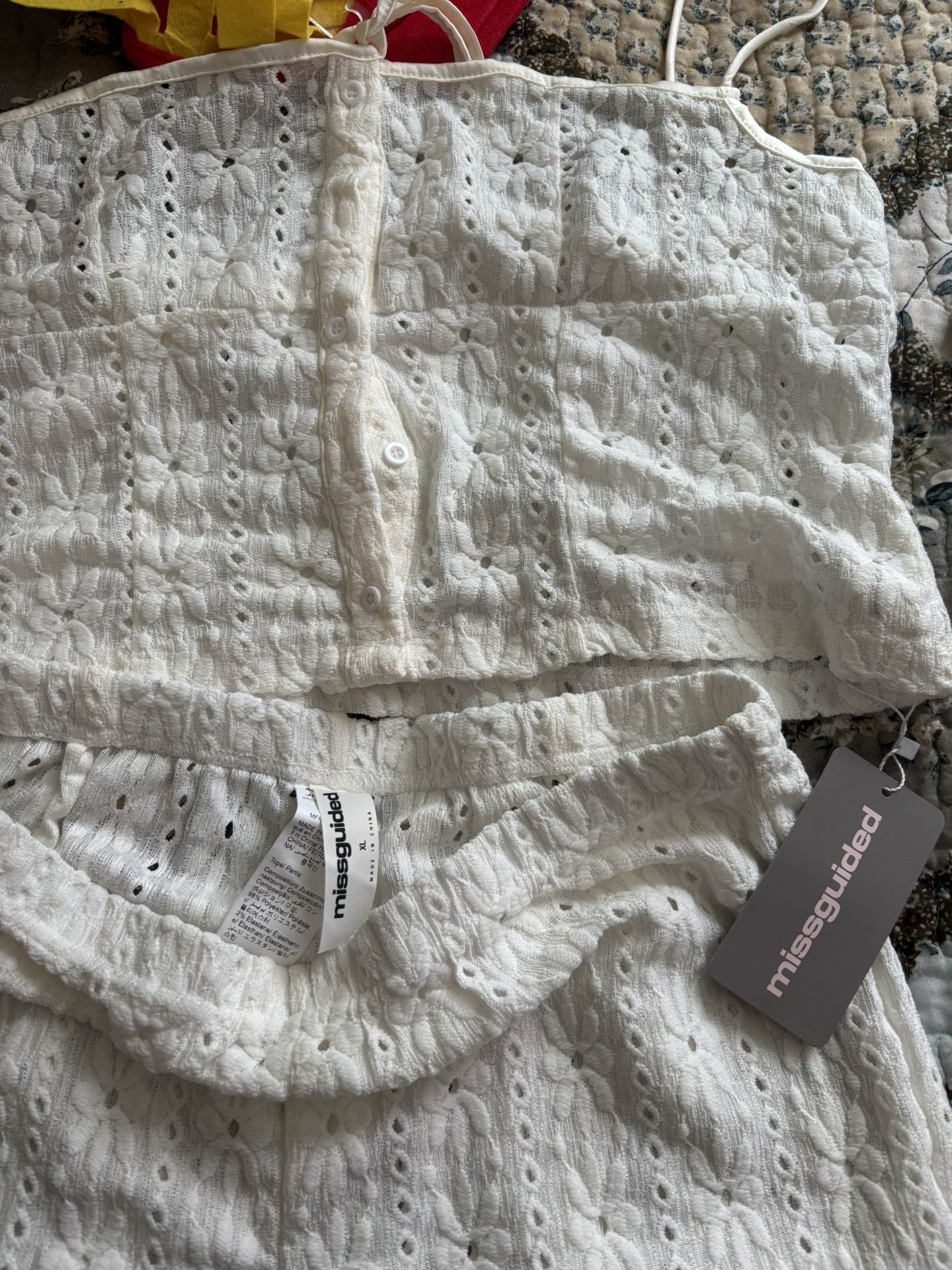 2pc White Crop & Pants