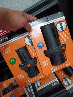 RIDGID 2.5 LED lighted passthrough accessories