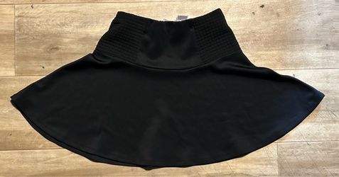 Black skirt