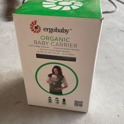 Ergobaby Baby carrier