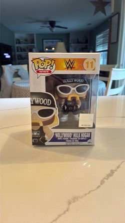 Funko Pop WWE Hollywood Hulk Hogan #11