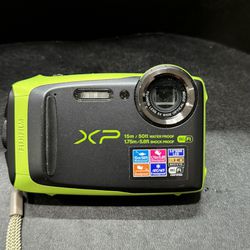 Fujifilm FinePix XP90 Digital Camera