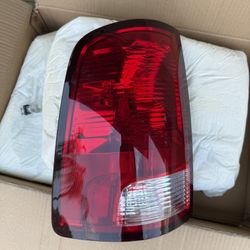 2016 Dodge Ram Rear Brake Light Lens