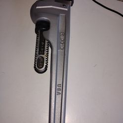 Ridgid pipe wrench