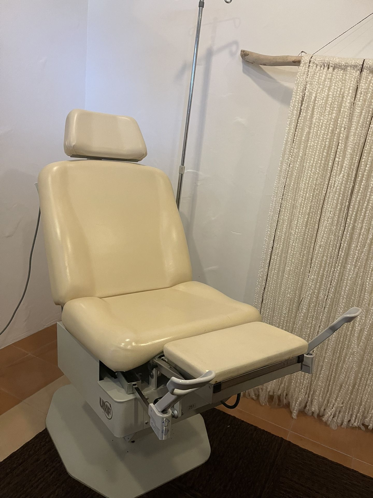 Procedure Chair