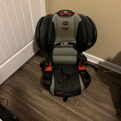 Booster Seat / Car Seat