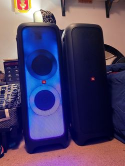 JBL PartyBox 1000 High-Power Speaker | 1100W Output, Deep Bass, Bluetooth & Mic/Guitar Input