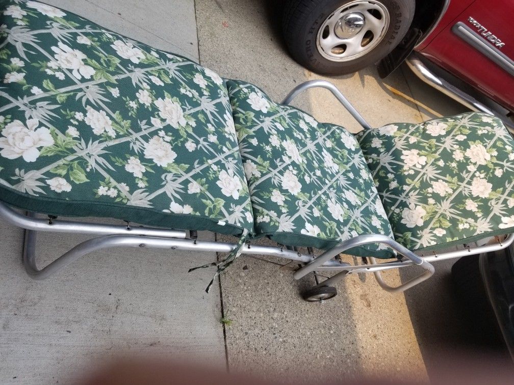 Outdoors Relaxing Chair
