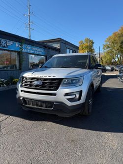 2016 Ford Explorer