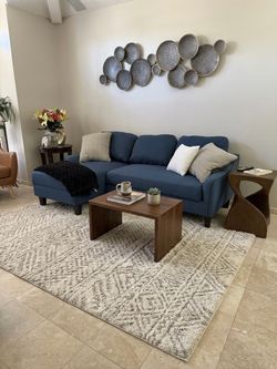 Sectional couch