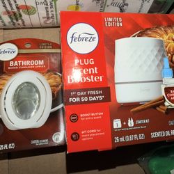 Febreze Plug Scent Booster Starter Kit, Oil Diffuser, Air Freshener Plug in, Continuous Scent