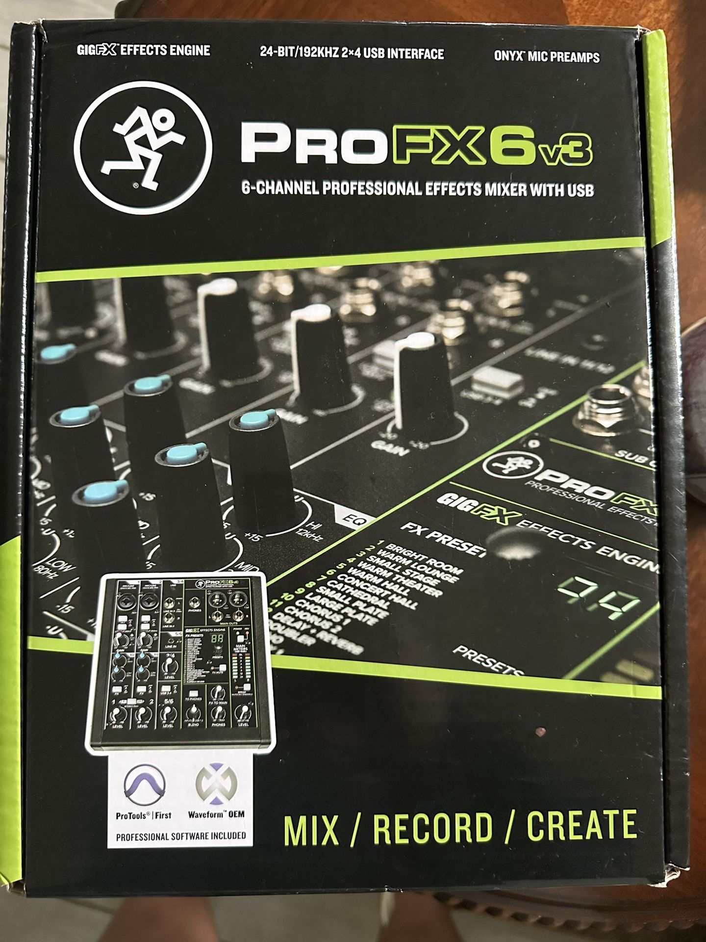 PROFX63 Mixer (w/ USB)
