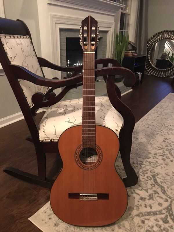GUITAR! Vintage Hohner Contessa HG-14