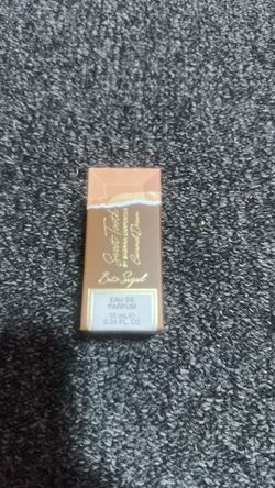 Sabrina Carpenter Mini Perfume