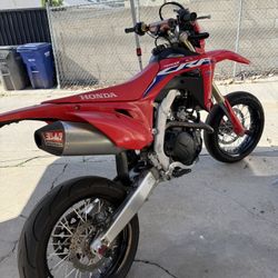 Honda CRF450Rl  Testing Waters