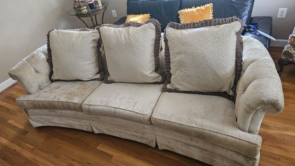 Comfy Rolled-Arm Sofa β Only $60!