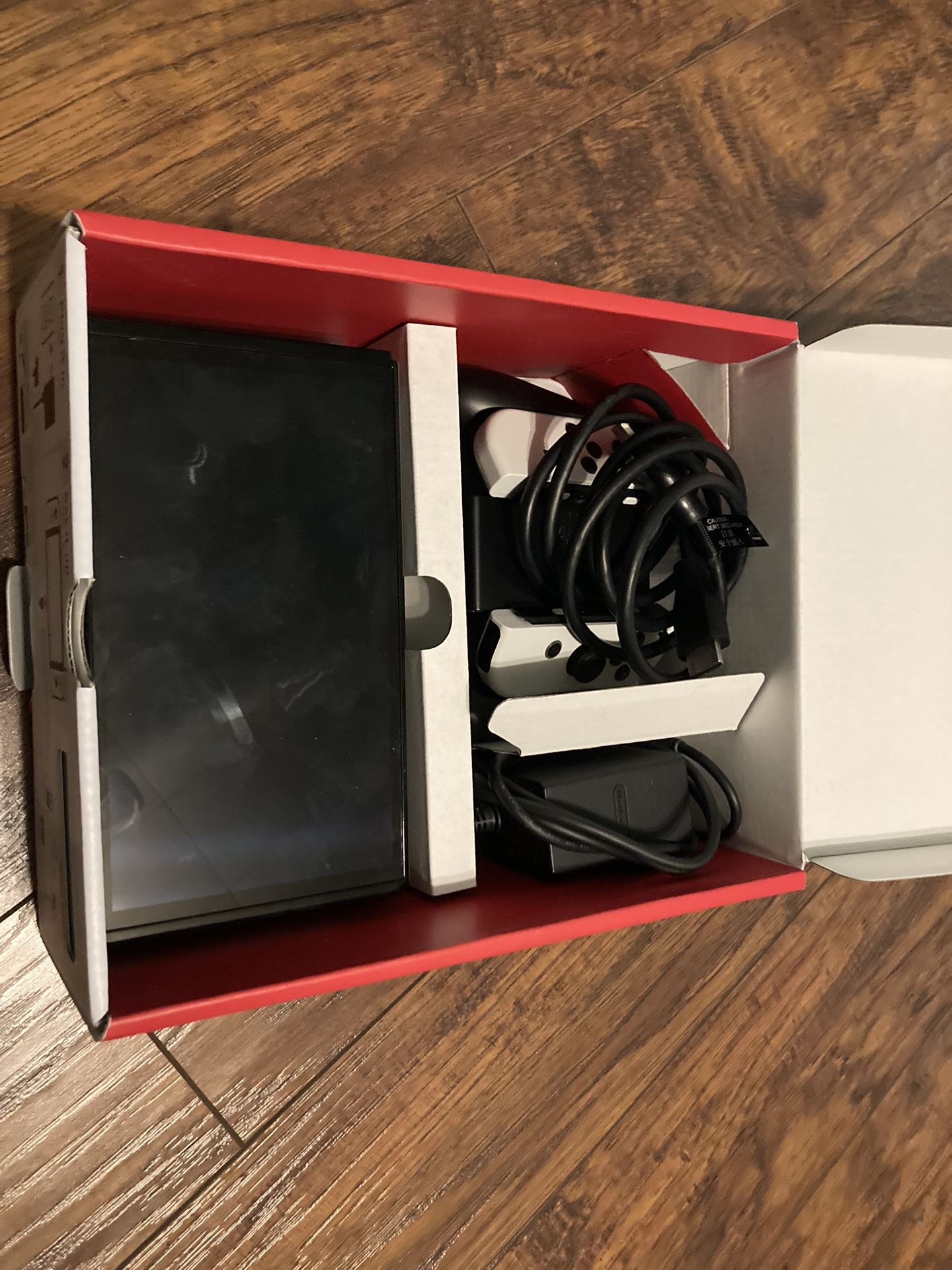 Nintendo Switch Olde with game