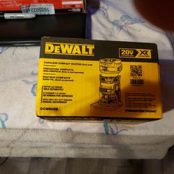 Dewalt Cordless Compact Router 