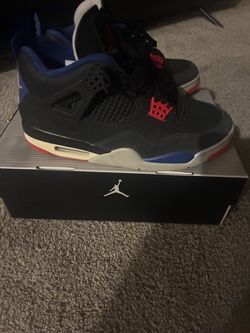 Jordan 4s