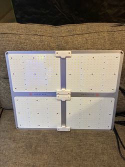 Sonofarm Pro Series 4000 Full Spectrum LED Grow Light this is 1 of 3 I am selling.