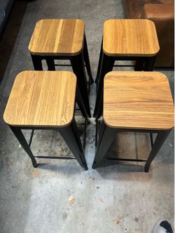 Barstool