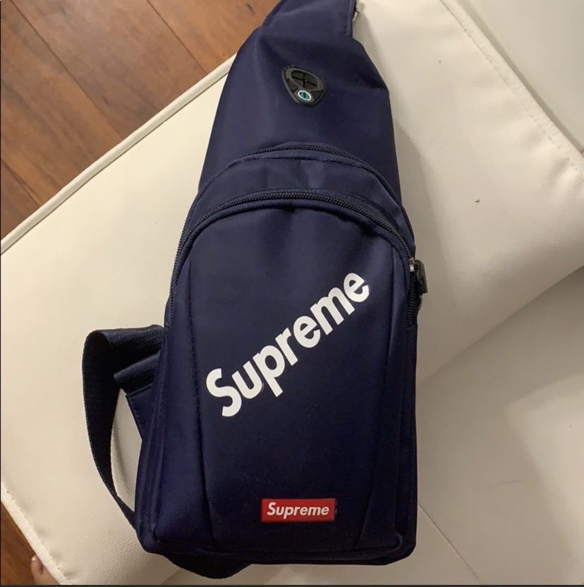 Supreme across body bag