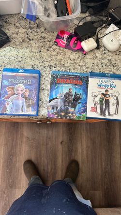 3 blu-ray dvd’s