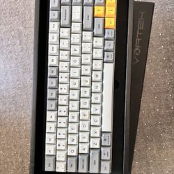 Vortex Race 3 Mechanical Keyboard Brown Switches 