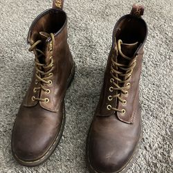 Doc Martin Brown Boot