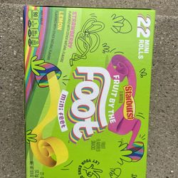 Fruit by the Foot Mini Feet, Starburst Fruit Flavored Snacks, Easter Edition Box, 22 Rolls