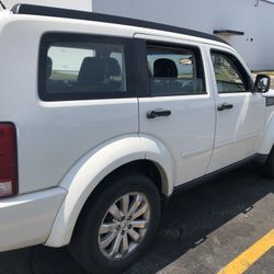 2010 Dodge Nitro
