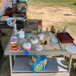 Lots Of Glass Trinkets 