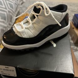 Jordan Retro 11 Lows
