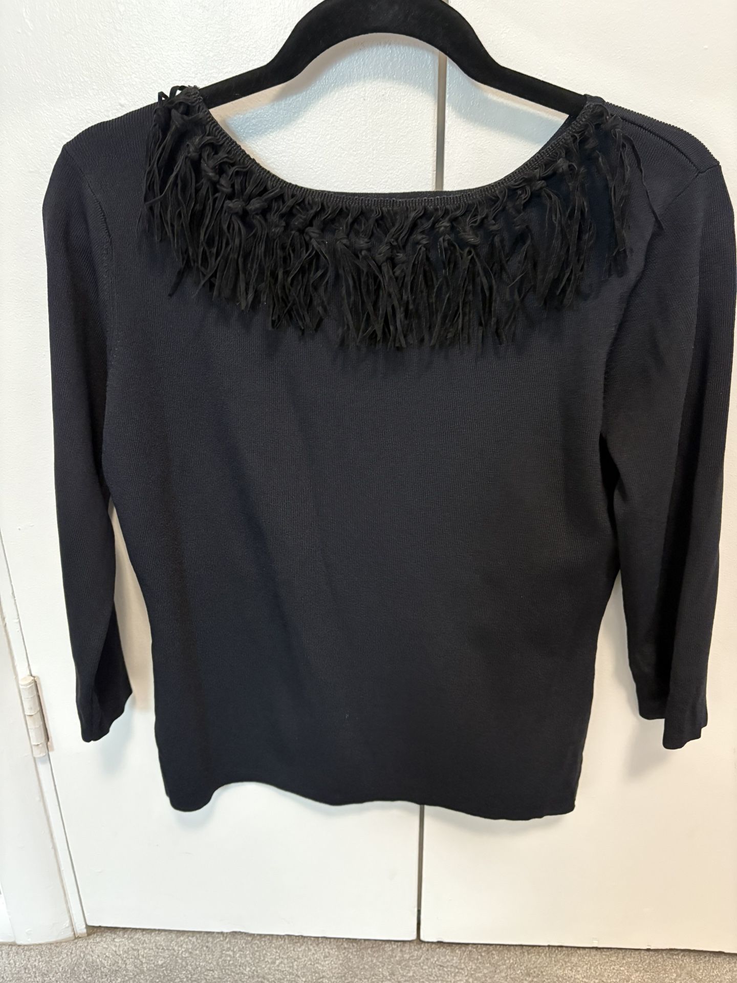 Ladies J.A.C Black Knit Top With Fringe Neckline SZ L