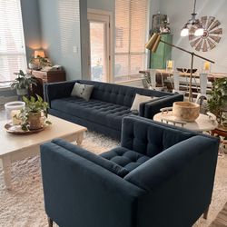 Wesley III Sofa and Chair Set