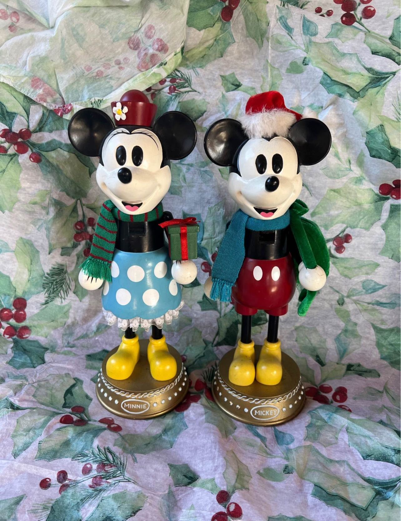 Disney Wood Nutcrackers Mickey & Minnie Mouse 14” Statuettes Christmas Decor