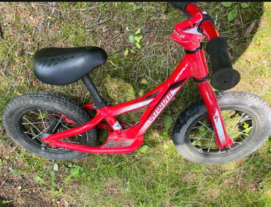 Specialized Hotwalk Kids Balance Bike