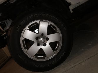Jeep Wrangler original factory wheels